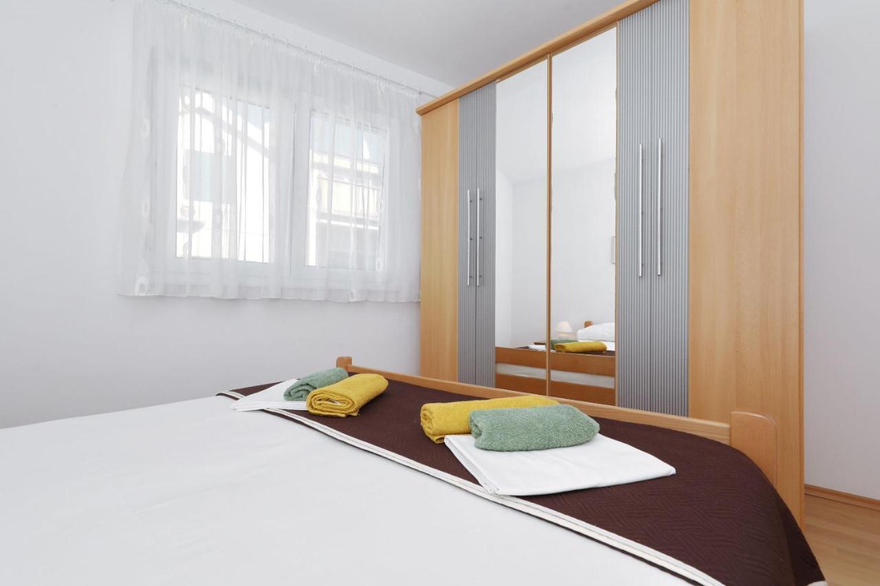 Apartment Alexa Турань Екстер'єр фото